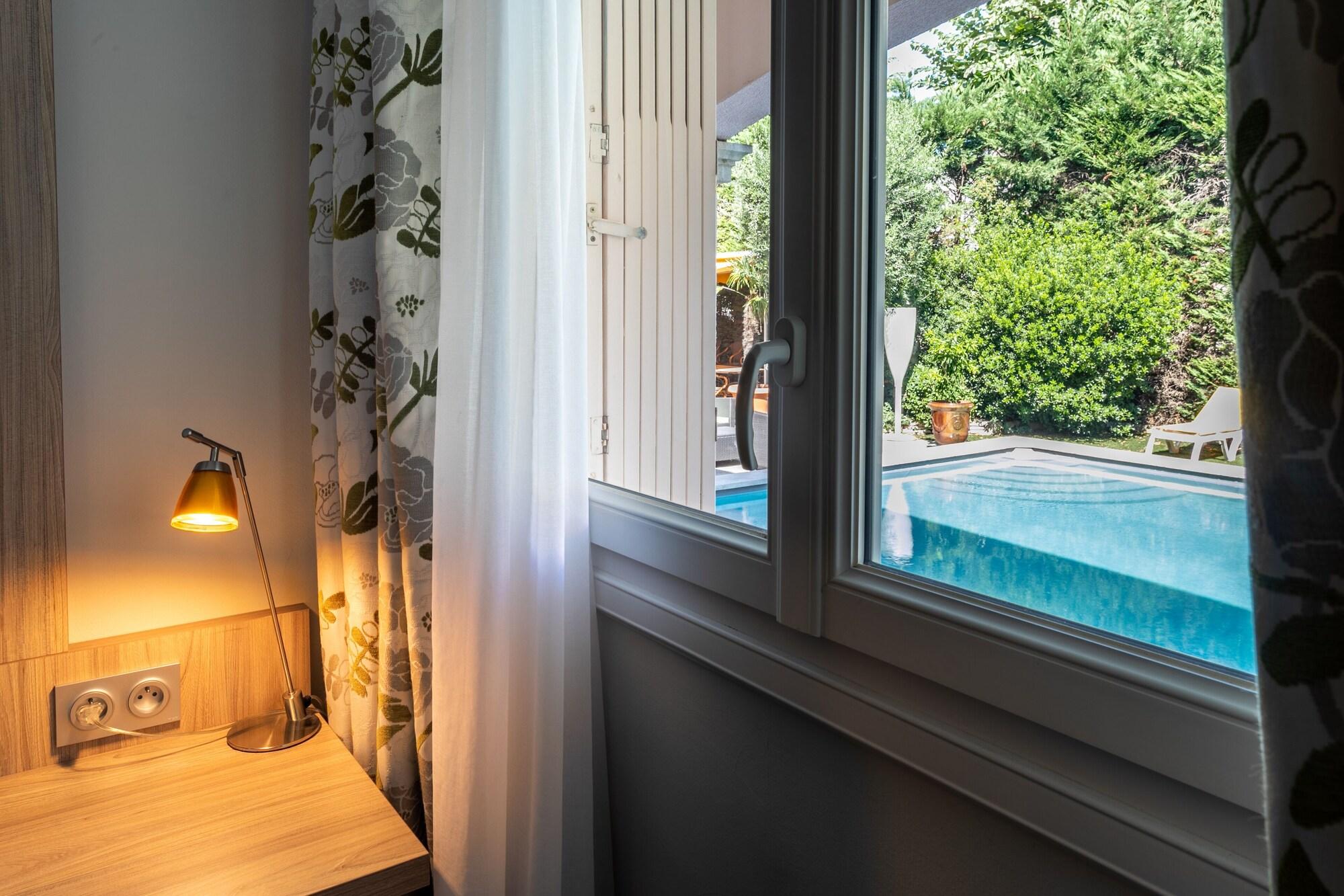 Hotel Mireille Αρλ Εξωτερικό φωτογραφία
