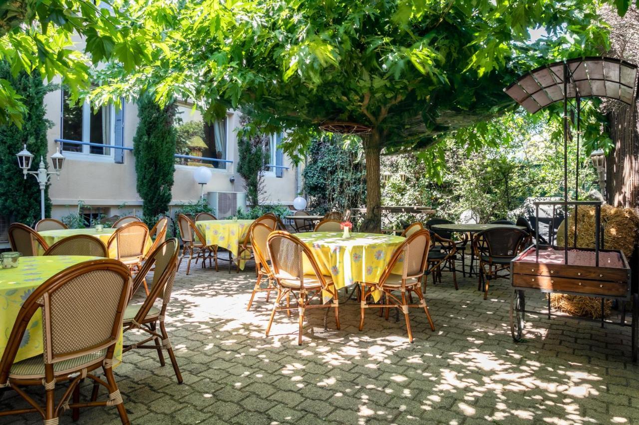 Hotel Mireille Αρλ Εξωτερικό φωτογραφία